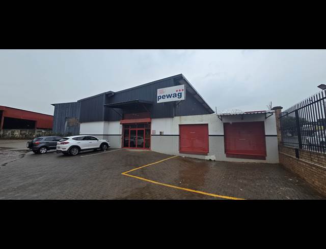 322M² WAREHOUSE TO LET IN FACTORIA