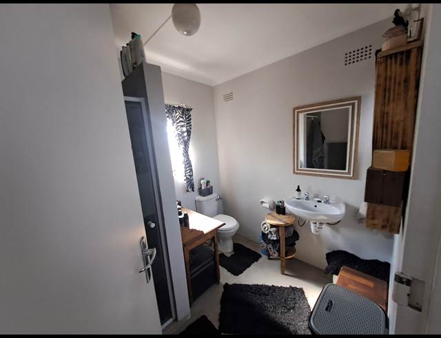 3 bed property to rent in ROUX PARK