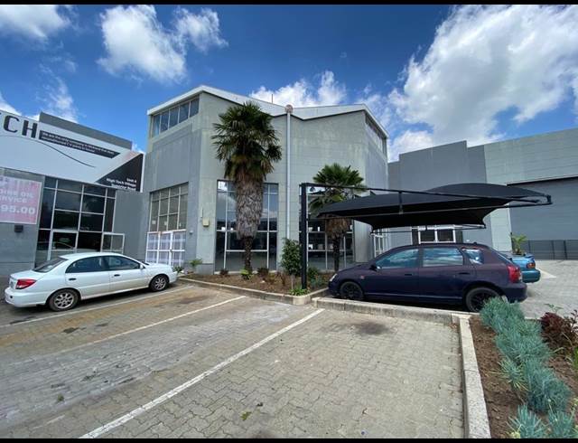 1,080M² WAREHOUSE TO LET IN RANDJESPARK