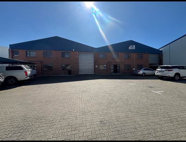 958M² WAREHOUSE TO LET IN SAXENBURG PARK 2