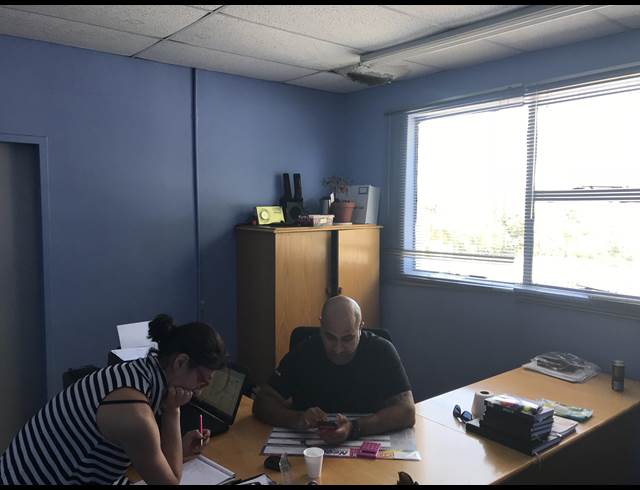 166M² MINI FACTORY TO LET IN WYNBERG