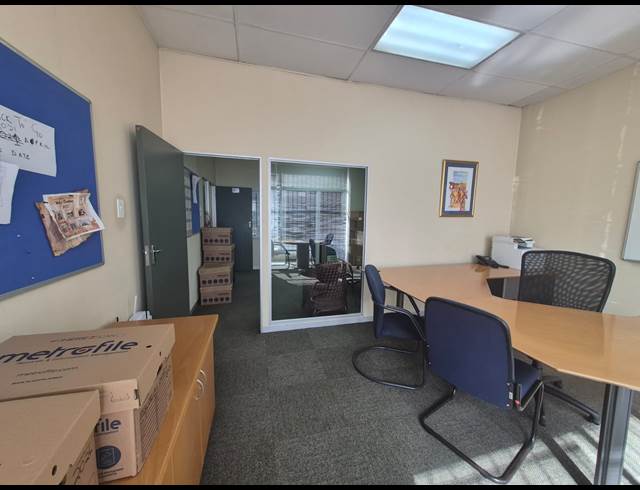 500M² OFFICE TO LET IN KRUGERSDORP CENTRAL