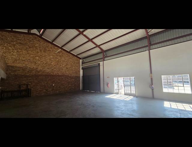 346M² WAREHOUSE TO LET IN RIVERSIDE PARK