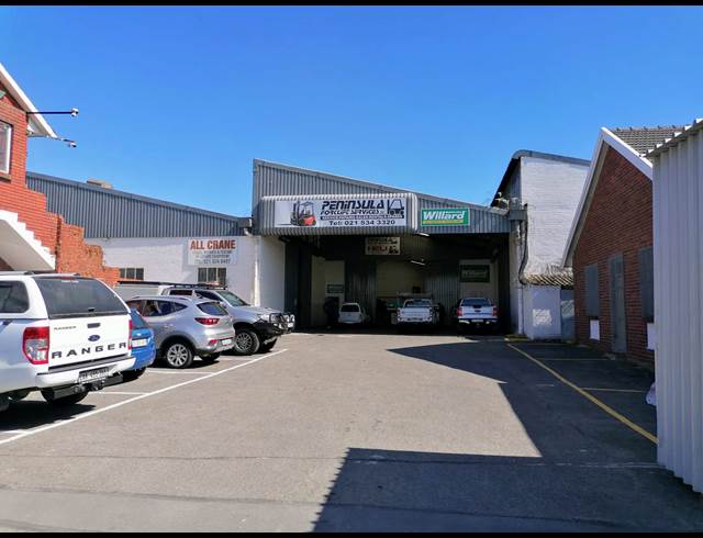 362M² WAREHOUSE TO LET IN EPPING INDUSTRIAL