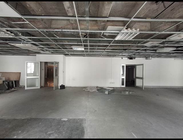 297M² OFFICE TO LET IN CAPE TOWN CITY CENTRE