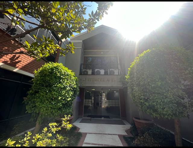 216M² OFFICE TO LET IN ROSEBANK