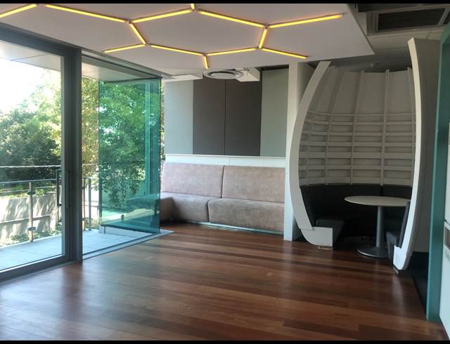 881M² OFFICE TO LET IN ILLOVO