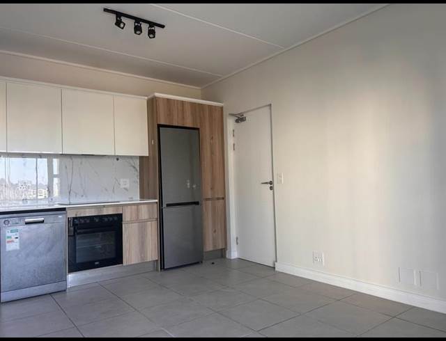 1 BEDROOM PROPERTY TO RENT IN SANDOWN