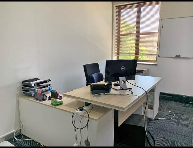 218M² OFFICE TO LET IN HOUGHTON ESTATE