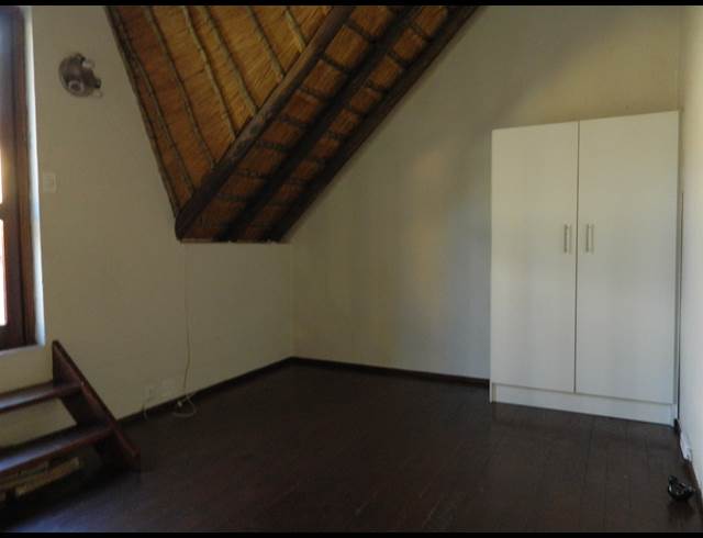 2 bed property to rent in DOUGLASDALE