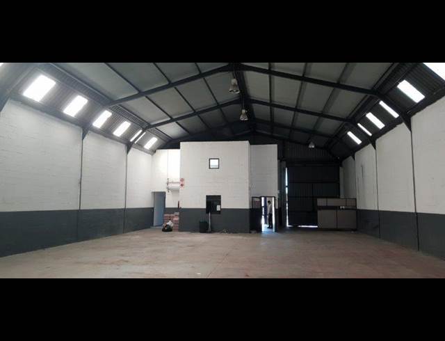 500M² WAREHOUSE TO LET IN KILLARNEY GARDENS
