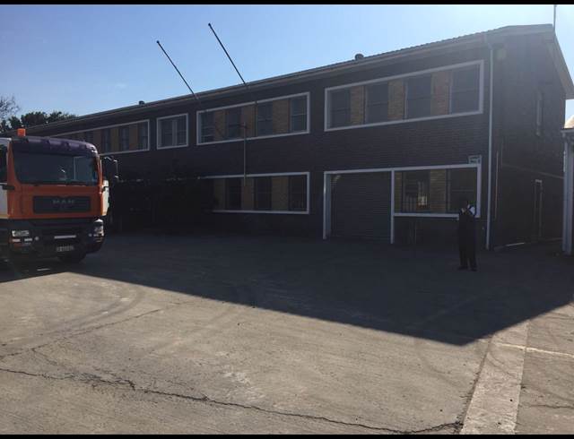 175M² MINI FACTORY TO LET IN EPPING INDUSTRIAL