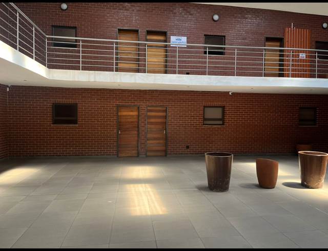 60M² OFFICE TO LET IN ORMONDE