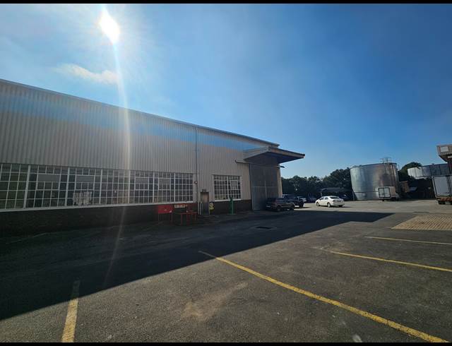 5,995M² WAREHOUSE TO LET IN ISANDO