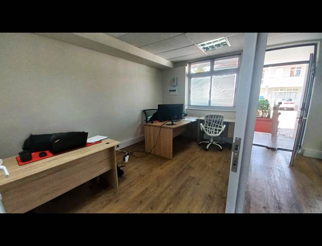115M² OFFICE TO LET IN CENTURY CITY