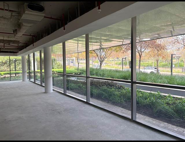 510M² OFFICE TO LET IN WATERFALL