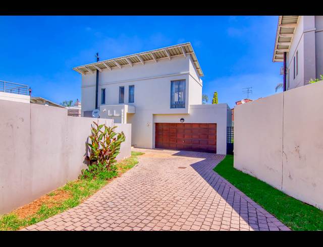 3 BEDROOM FREEHOLD TO LET IN CRAIGAVON