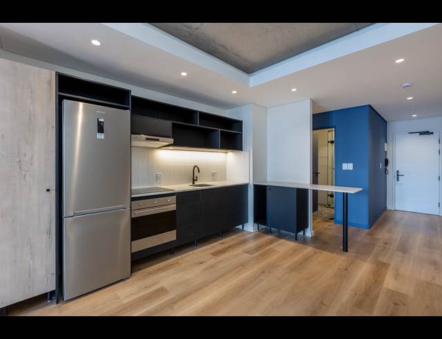 2 BEDROOM APARTMENT RENTED IN SEA POINT