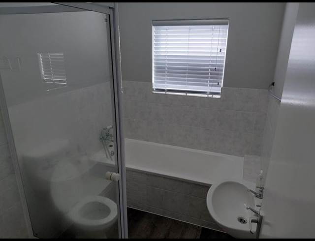 2 BEDROOM PROPERTY TO RENT IN ROYAL ASCOT