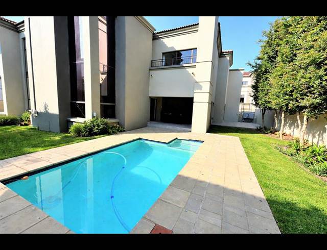 3 BEDROOM PROPERTY TO RENT IN BRYANSTON