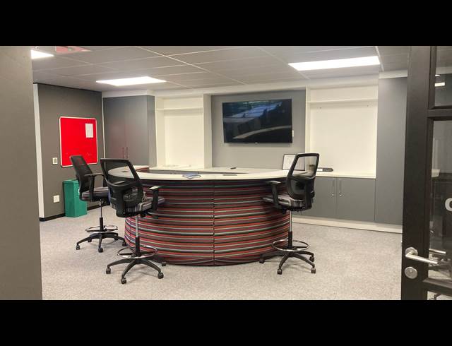 342M² OFFICE TO LET IN MELROSE ESTATE