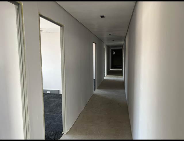1,206M² OFFICE TO LET IN WINDERMERE