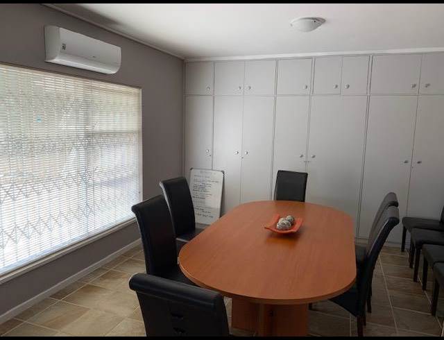 60M² BUSINESS TO LET IN DURBANVILLE CENTRAL