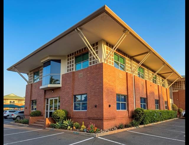 180M² OFFICE RENTED IN EDGEMOUNT ESTATE