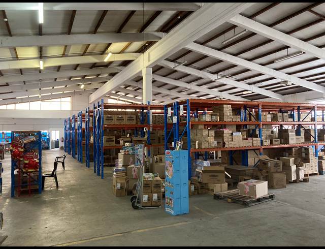 1,485M² FACTORY TO LET IN NEW GERMANY