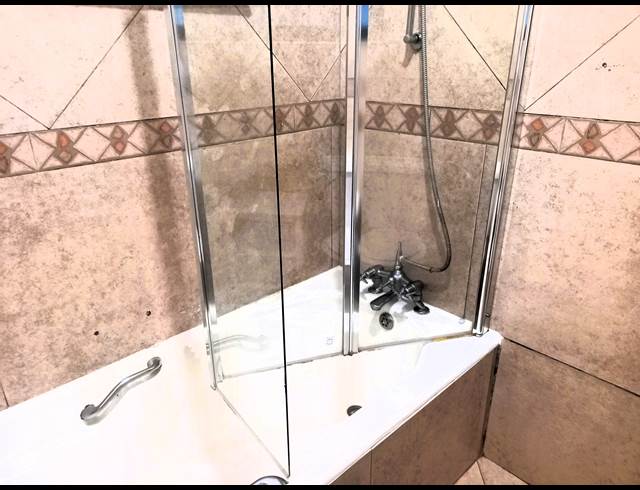 2 bed property to rent in WINKLESPRUIT