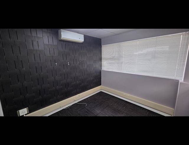 186M² OFFICE TO LET IN NELSPRUIT EXT 2