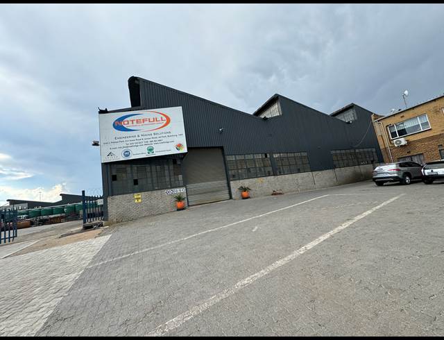 1,950M² FACTORY TO LET IN JET PARK