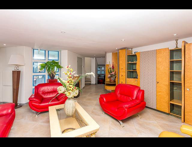 4 BEDROOM HOUSE TO LET IN BLOUBERGSTRAND
