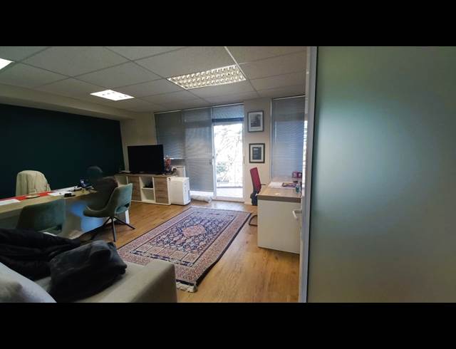115M² OFFICE TO LET IN CENTURY CITY