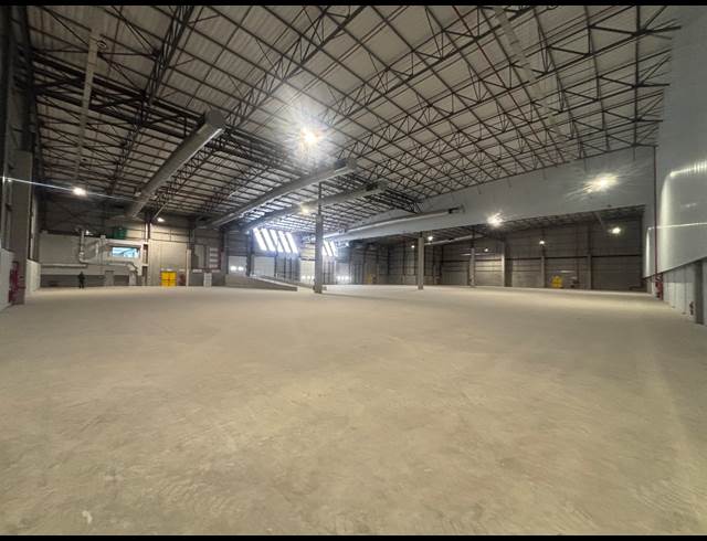 4,375M² WAREHOUSE TO LET IN BLACKHEATH INDUSTRIAL