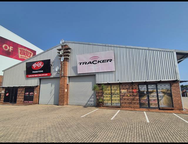 372M² WAREHOUSE TO LET IN RIVERSIDE PARK