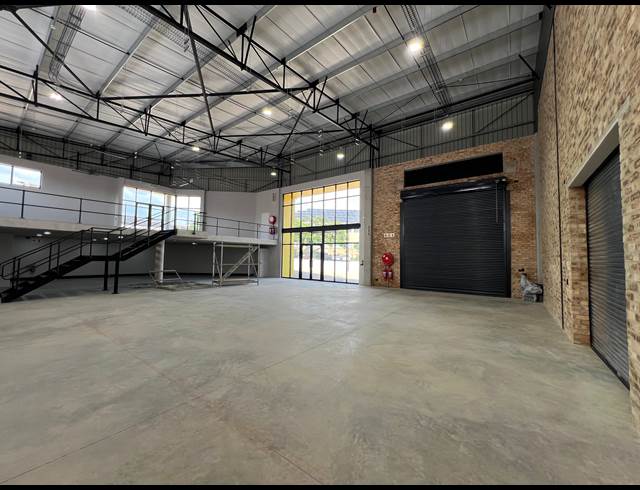 445M² WAREHOUSE TO LET IN STRIJDOMPARK
