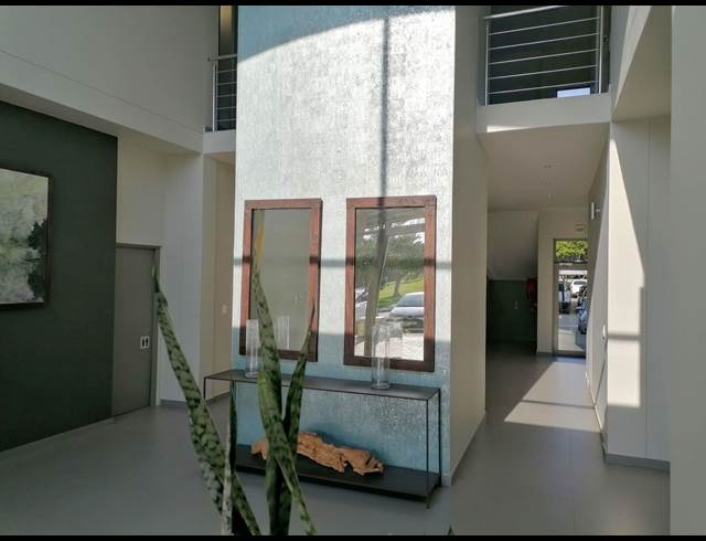 161M² OFFICE TO LET IN DURBANVILLE CENTRAL