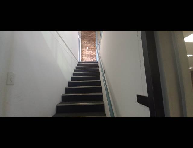 271M² MINI FACTORY TO LET IN STRIJDOMPARK