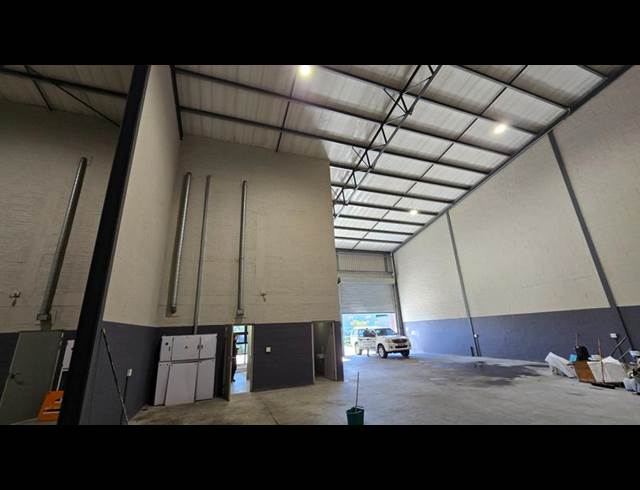 INDUSTRIAL PROPERTY TO RENT IN STIKLAND INDUSTRIAL