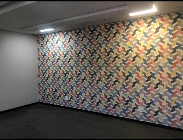 188M² OFFICE TO LET IN HYDE PARK