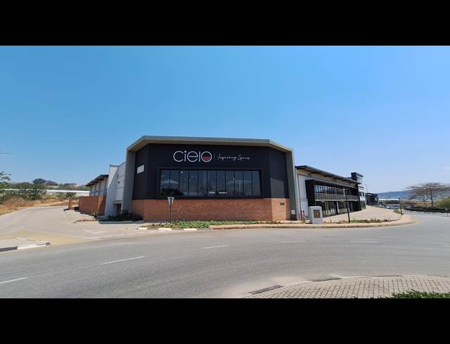 105M² STORAGE UNIT TO LET IN RIVERSIDE PARK