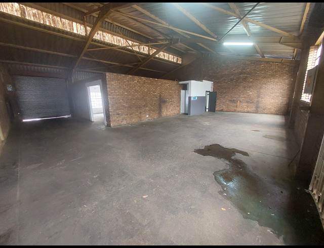210M² WAREHOUSE RENTED IN BENONI SOUTH