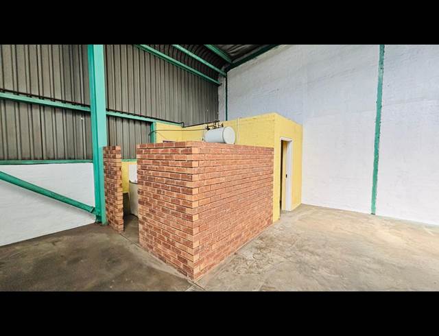 275M² WAREHOUSE TO LET IN STORMILL