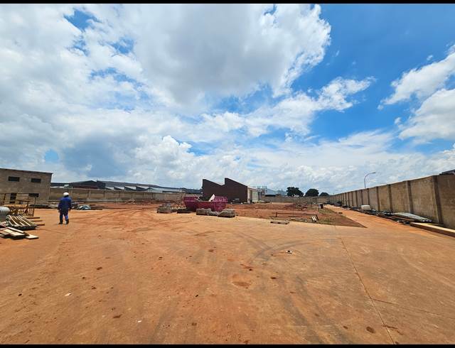 3,000M² WAREHOUSE TO LET IN ISANDO