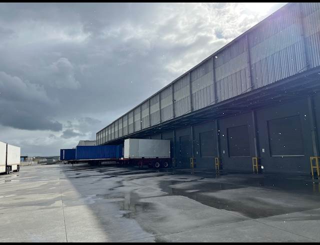 10,548M² WAREHOUSE TO LET IN PAROW INDUSTRIAL