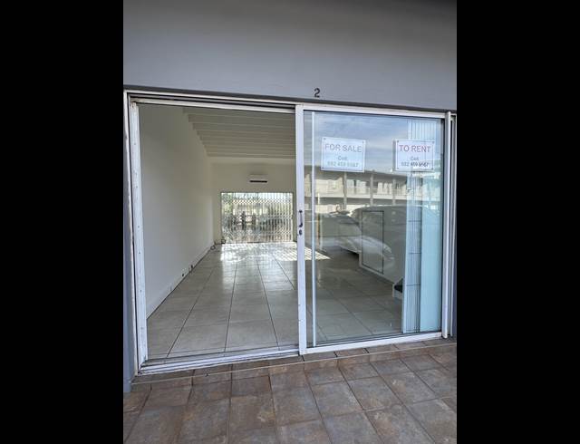 86M² BUSINESS CENTRE TO LET IN BALLITO CENTRAL