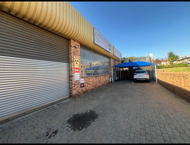 395M² WAREHOUSE TO LET IN SEBENZA