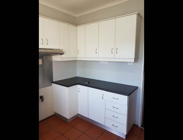 2 bed property to rent in WORCESTER CENTRAL