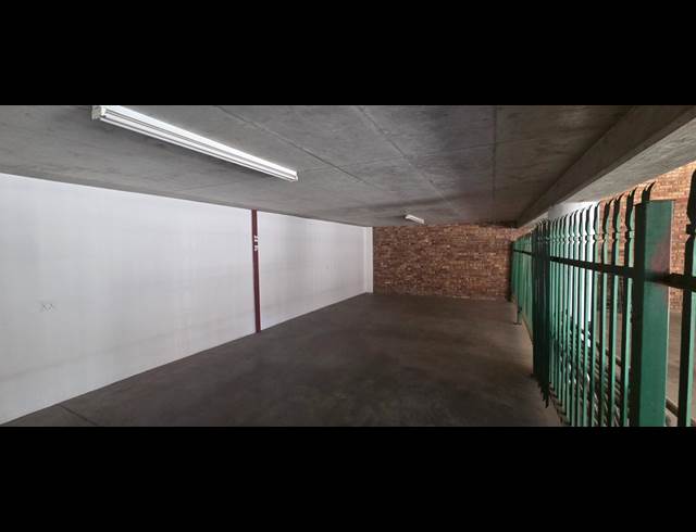 346M² WAREHOUSE TO LET IN RIVERSIDE PARK